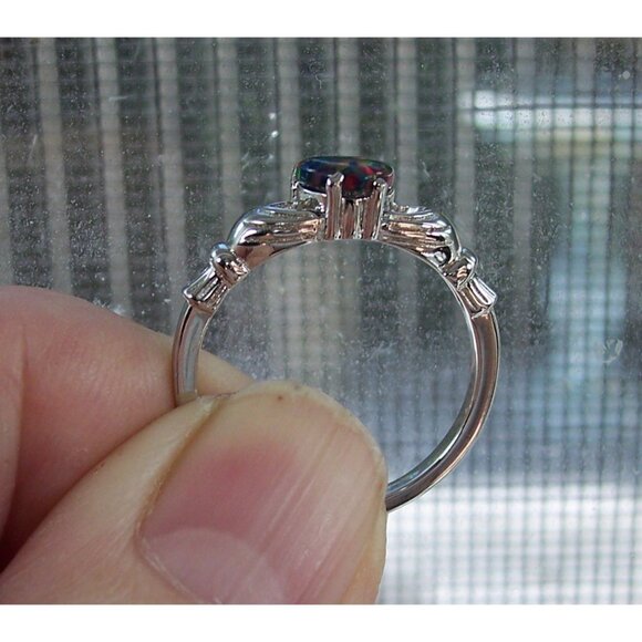 925 STERLING SILVER Dainty Lab Created Black Opal CZ Celtic Claddagh Ring - Picture 6 of 16